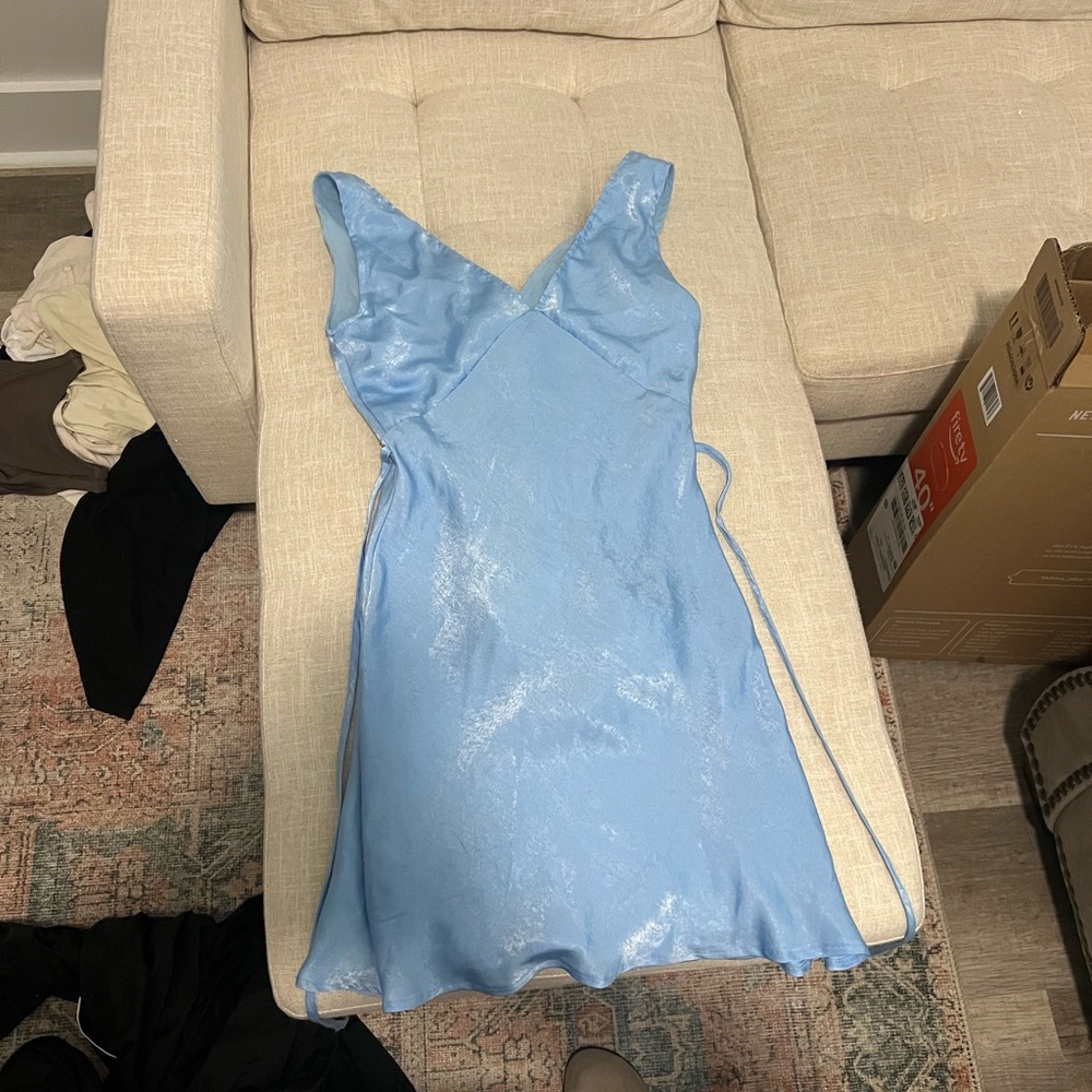 Elegant Blue Sleeveless Dress
